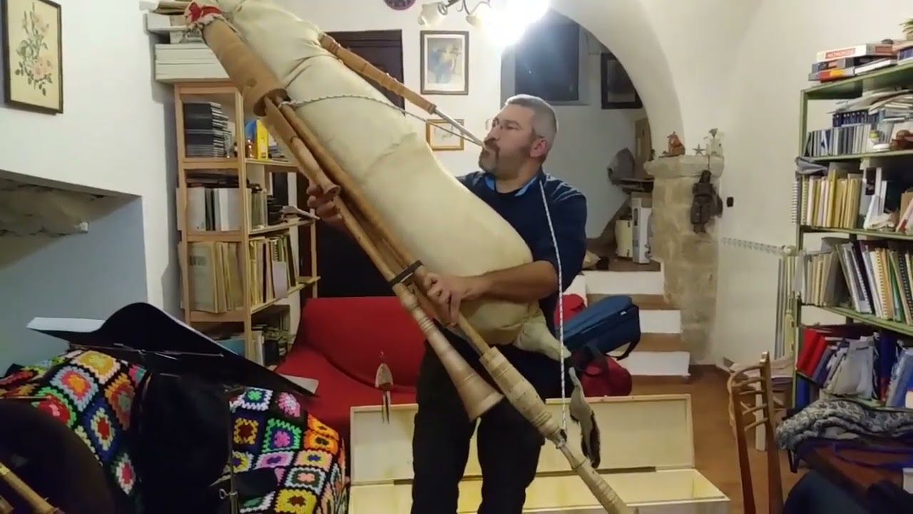 THE BIGGEST ITALIAN BAGPIPE IN THE WORLD! shorts YouTube