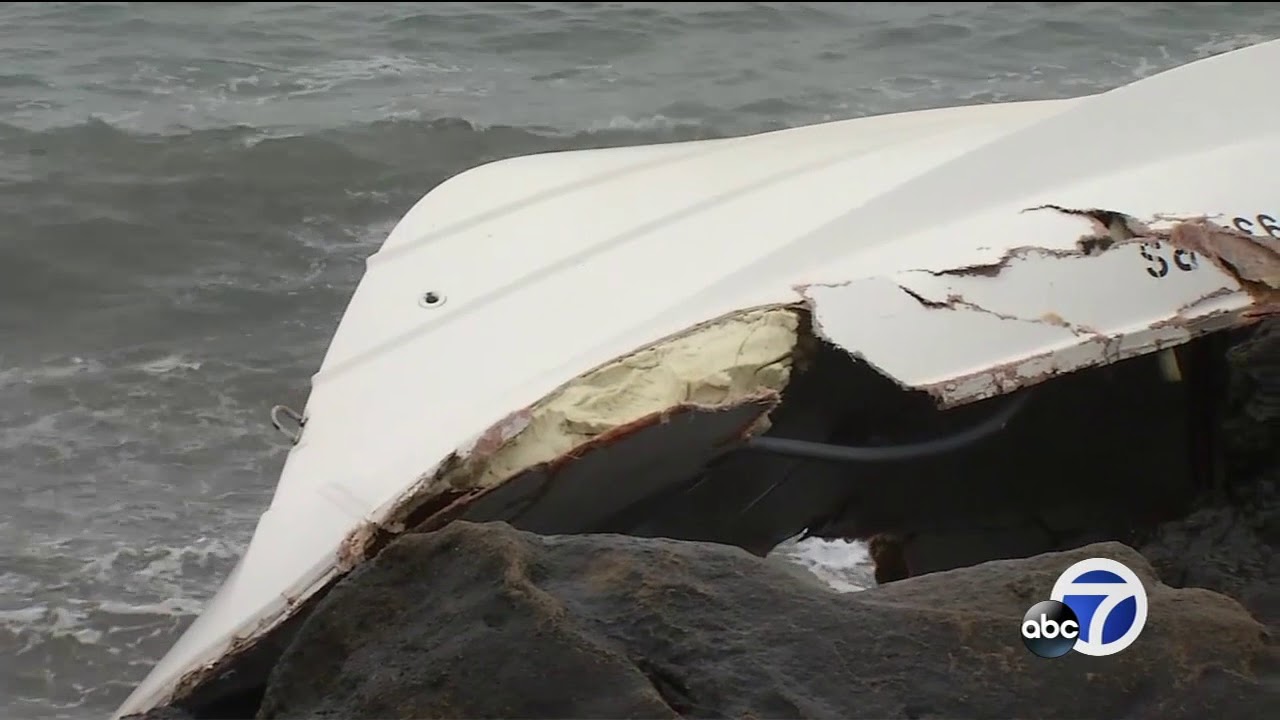 2 men rescued after boat capsizes near Mavericks - YouTube