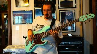 Video thumbnail of "Dammi la luna (Dirotta su Cuba) - bassline by Roberto Salomone"