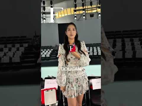 [2027 S/S 서울패션위크] 두칸 런웨이서 만난 미코 출신 아나운서 한경진 thumbnail