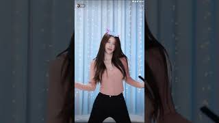 尹素婉20220630221126