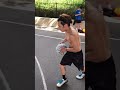 【バスケ神業】海外に取り上げられた鈴木蓮のトリックショット