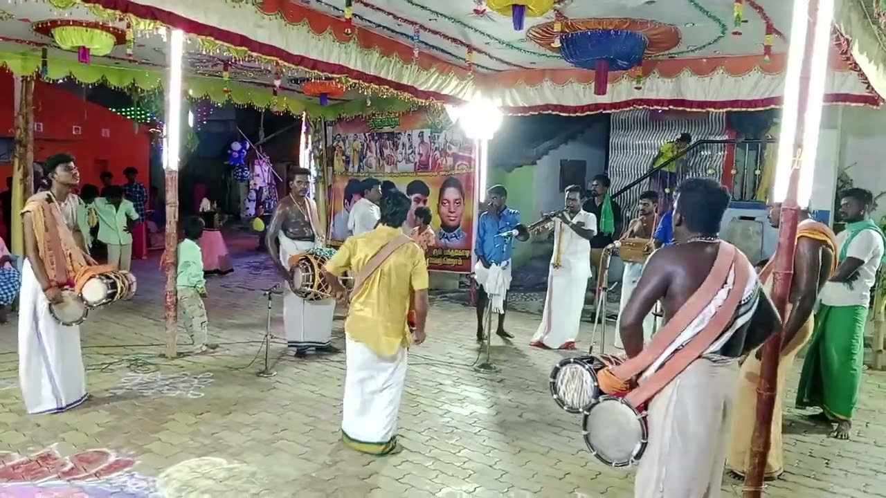 காரியாப் பட்டி சேகர் நையாண்டி மேளம் பன்னாரி மாரியம்மா பாடல் சிலைமான் ....