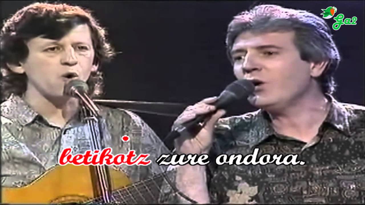 Azken dantza hau Pantxoa eta Peio Bideoklipaz