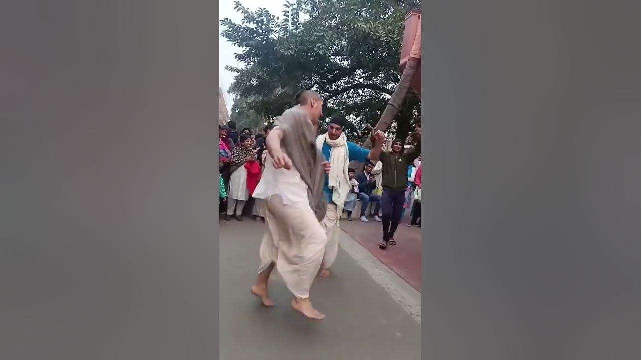 Radhe Radhe Japa Karo #radheradhe #radhe #krishna #kirtan #iskcon #viral #vrindavn #govinda #shorts
