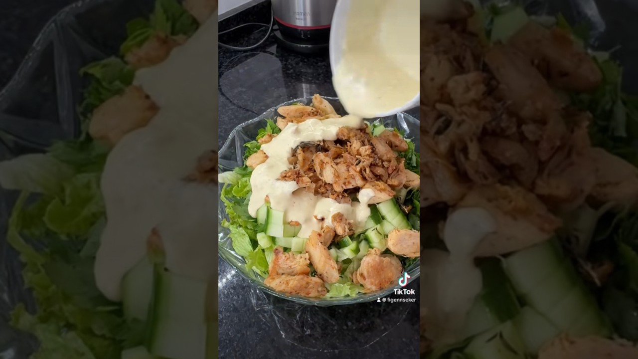 Arife günü hazırlıkları Sezar salata tarifim????????#shorts #yemektarifi #salata #keşfet Arife günü hazırlıkları Sezar salata tarifim????????#shorts #yemektarifi #salata #keşfet
