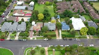 Di Jones / 6 Ascot Road, Bowral