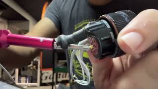 How to insert wires into an aviation Cannon plug using a DAK20B tool