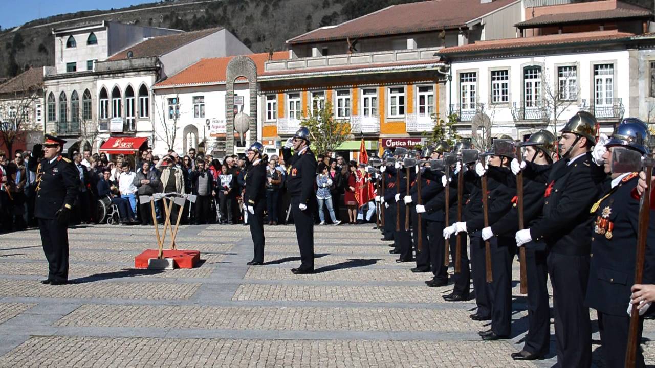 Comemorações do 25 de Abril: Hino Nacional