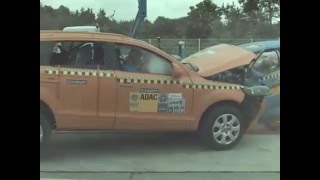 Fiat 500 vs Audi Q7 ADAC screenshot 5
