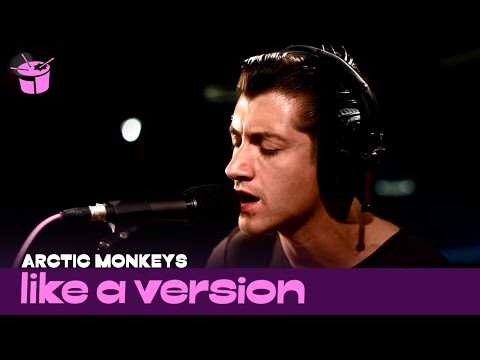 Arctic Monkeys cover Tame Impala &#039;Feels Like We Only Go Backwards&#039;