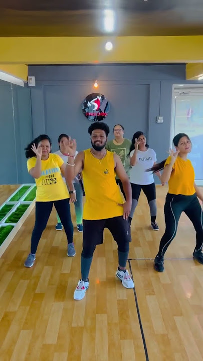 Bullet wali 🏍️🏍️ #viralshort #newtrendingshorts #marathi #explore #youtubeshorts #sanjurathod