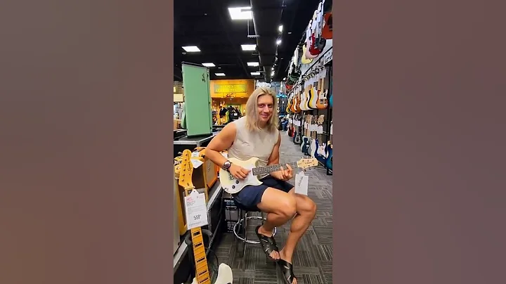 When You Play This Forbidden Riff in a Guitar Store - DayDayNews