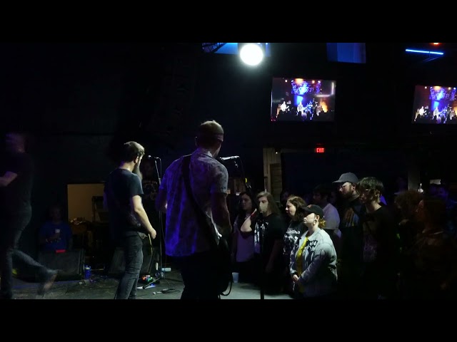 Hundreds of AU live - Fest - Vivid Music Hall - Gainesville, FL - 10/28/23