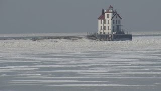 Newschannel 5 at Noon: Lorain Lighthouse Lens to be retired
