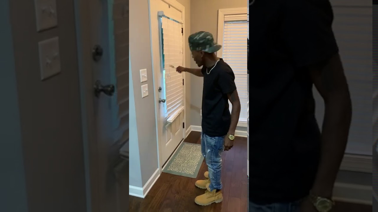 Когда к ней домой заглянул папочка-цыпочка