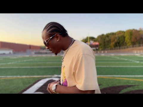 Reeves Junya - “Apple Valley” (Music Video)