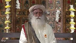 Sadhguru on love and hatred in Telugu