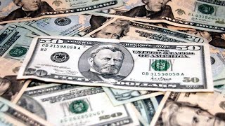 What's the write amount to tip during the holidays?