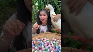 Ăn Tiệc Ở Nhà Hàng Ma