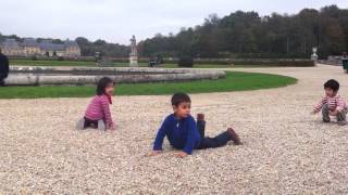 My My, Ethan Va Thien An Di Tham Lau Dai