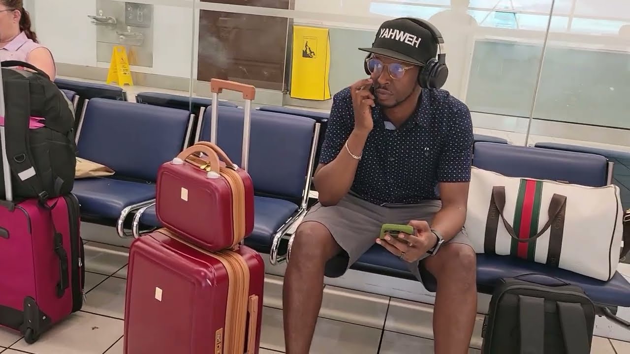 Urugendo rwa Emmalito mu ndege rwabaye nk'urwa Cyanyiriromba ajya Ibuganda...... Irebere nawe!!!