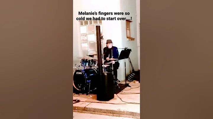 Melanie Morrison Fast A You with  drummer, Cindy M...