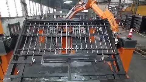 2M Welding Robot and turn table video