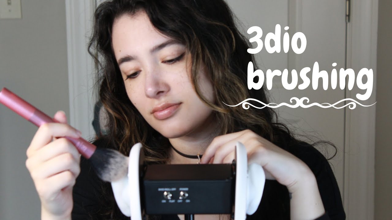 ASMR 👂Sleepytime Ear Brushing