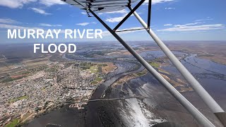MURRAY RIVER in FLOOD by AIRCRAFT