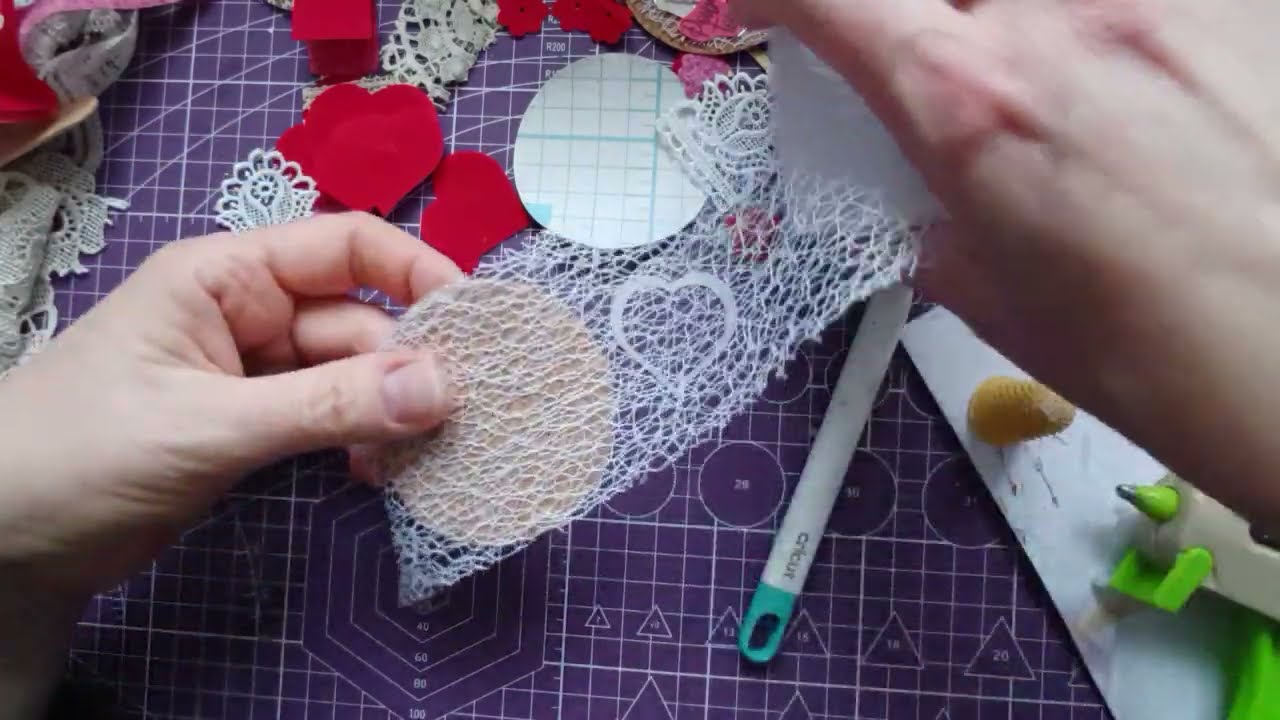 Embellissement spécial St Valentin avec du liège.