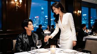 I sat at the wrong table on a blind date and unexpectedly won a beautiful CEO's love.#260619qyB2
