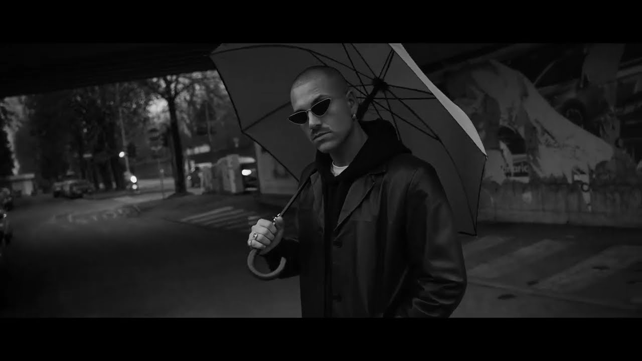 Watch Simon Revolt - Dinero (Official Visual) on YouTube Watch Simon Revolt - Dinero (Official Visual) on YouTube