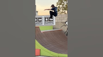 Mini ramp magic with Dave Bachinsky ‼️🤯 #skateboarding