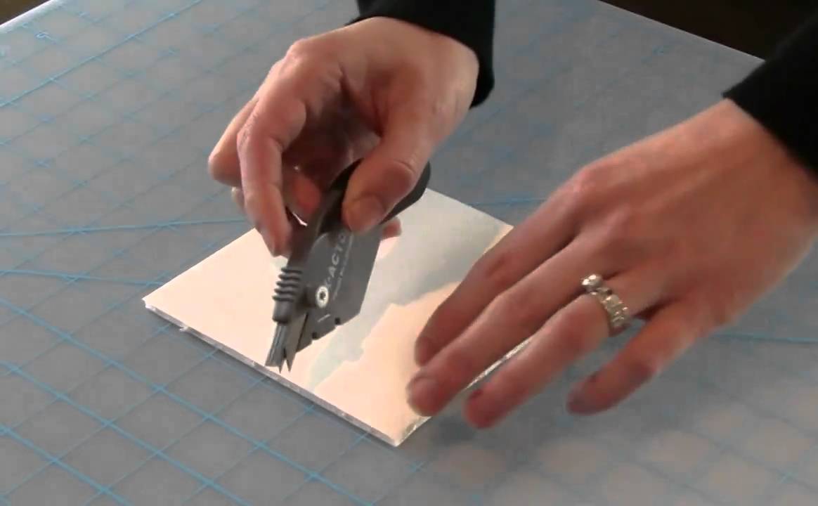 How to Use X-ACTO® Foam Board Cutter (X7747) 