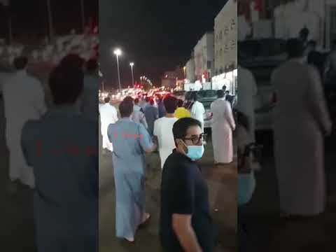 مضاربة جماعية عنيفة ب العصي والكراسي في حي السامر بجدة 2 قناتي الاحتياطية بالوصف