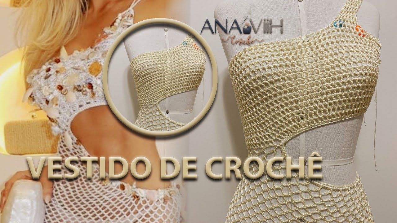 vestido de crochê com aplicações