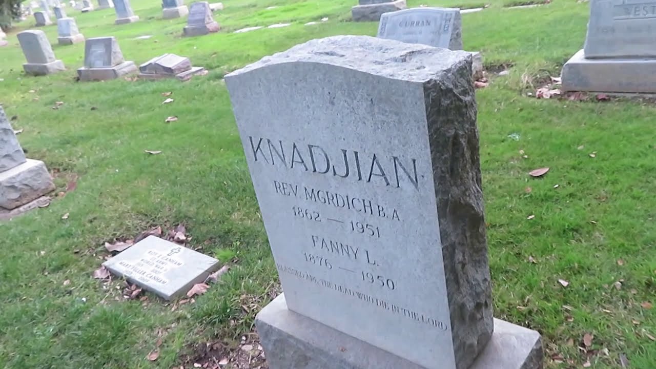 Alta Mesa Memorial Cemetery(Part 1)