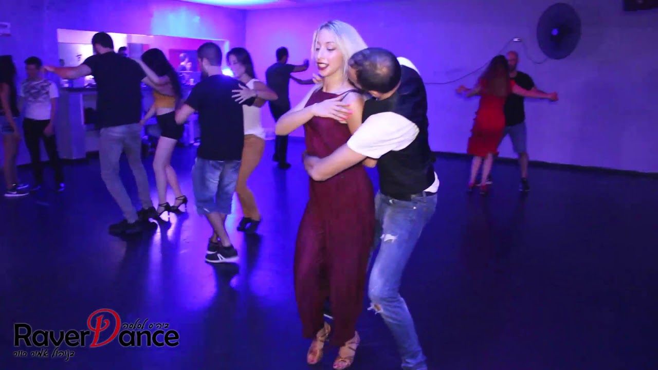 Hagai Goren & Angelica Violato dance Salsa LA