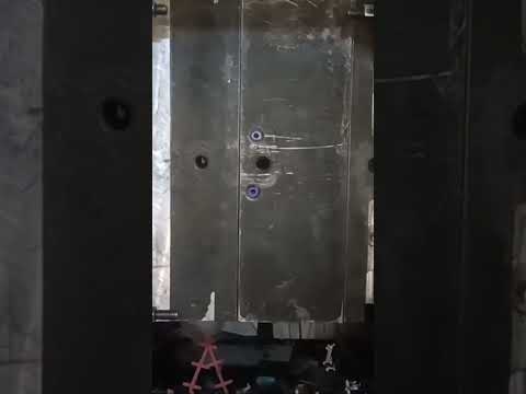 قوالب بلاستيك
