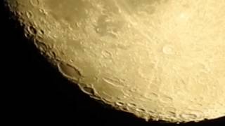 Nikon Coolpix P610 zoom test moon.