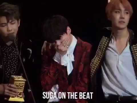 Suga Sobbing/Crying During Namjoon's Speech  MAMA 2016 