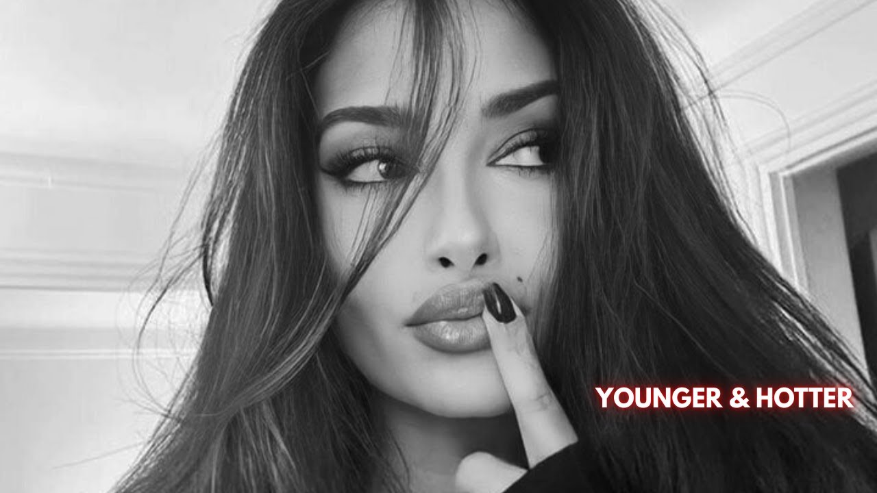 ТВОЯ КРАСОТА ЛИШАЕТ ИХ ДЫХАНИЯ — МОЛОДОСТЬ, МАГНЕТИЗМ И ЖЕЛАНИЕ 🖤✨