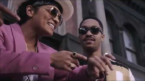 Mark Ronson, Bruno Mars - Uptown Funk Official Music video