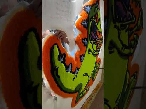 5ft Reptar Timelapse.