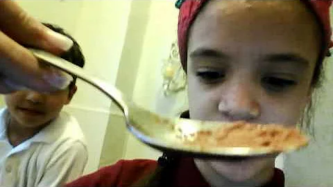 MARLY PENA's Webcam Video from March 26, 2012 01:3...