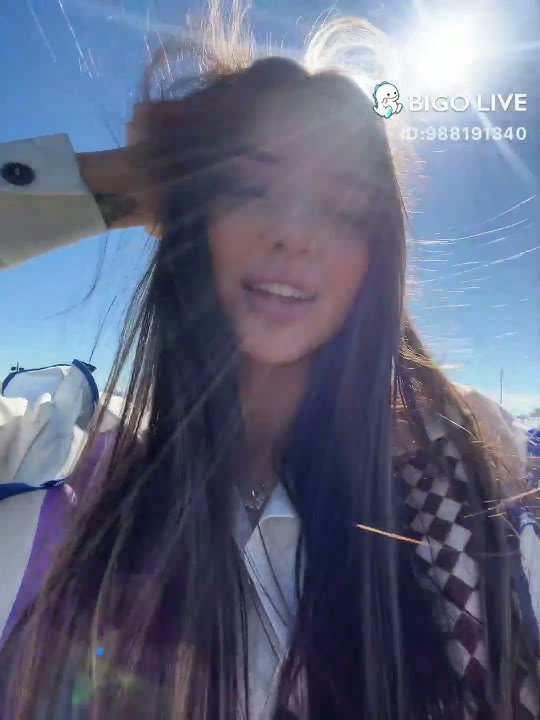BIGO LIVE -  love BIGO live-streaming vibe❤️