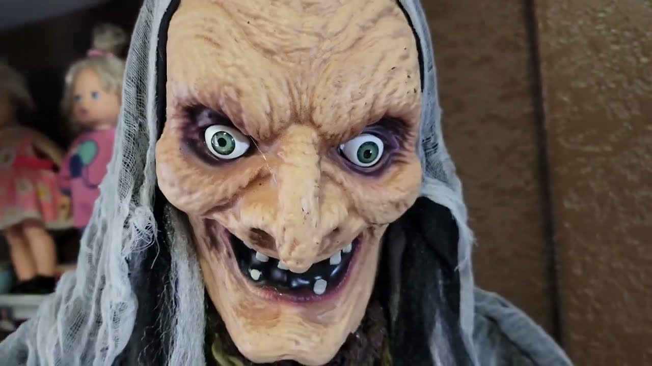 Creepy Witch Animatronic for Halloween