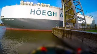40 Year Old Tug | Hooking-Up Car Carrier Underway