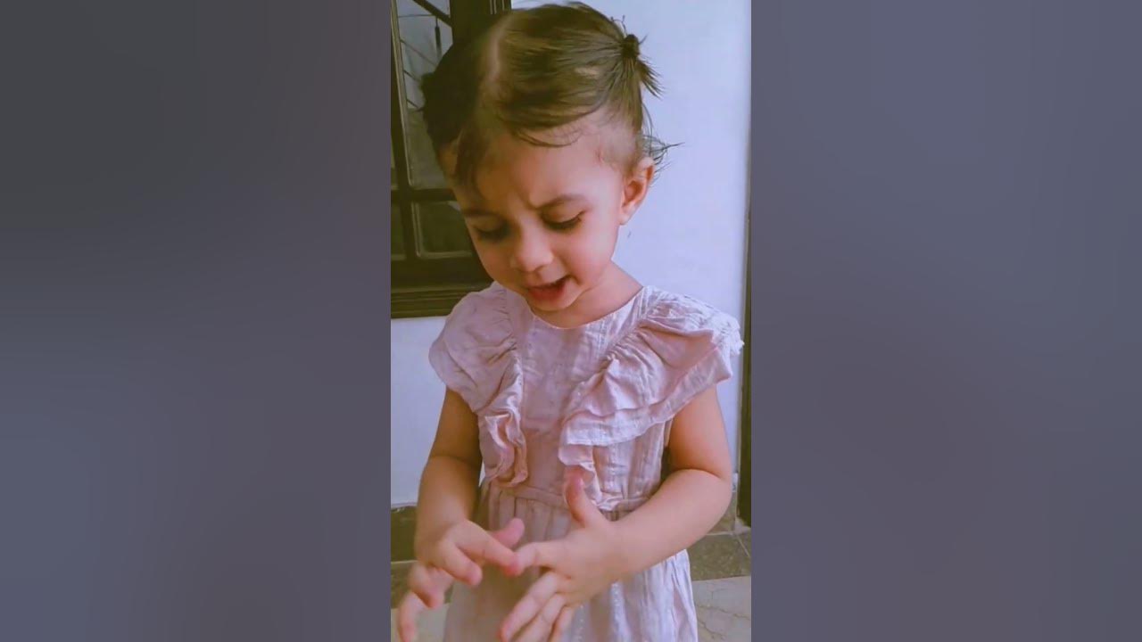 Mirha playing mumy dady fingers#daughter#sweet#my sweetdaughter - YouTube